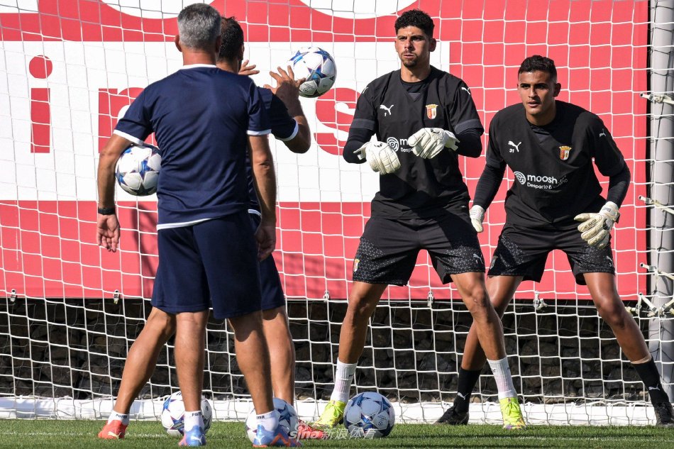 的欧洲杯与 的欧洲杯与