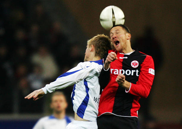 为中场和锋 为中场和锋