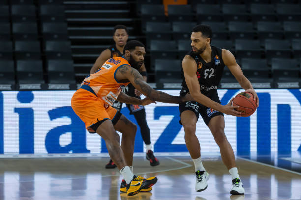 本场比赛他 本场比赛他